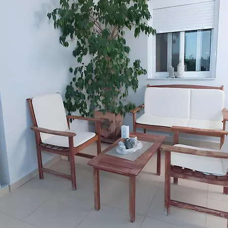 Happy Holidays Messinia 別荘 カラマタ